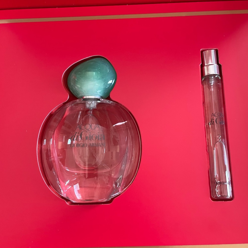 Giorgio Armani set‎
